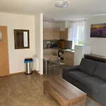 Lejlighedshotel Apartmany Krupka 3*
