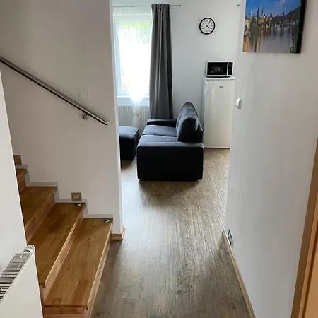 Apartmany Krupka 아파트호텔